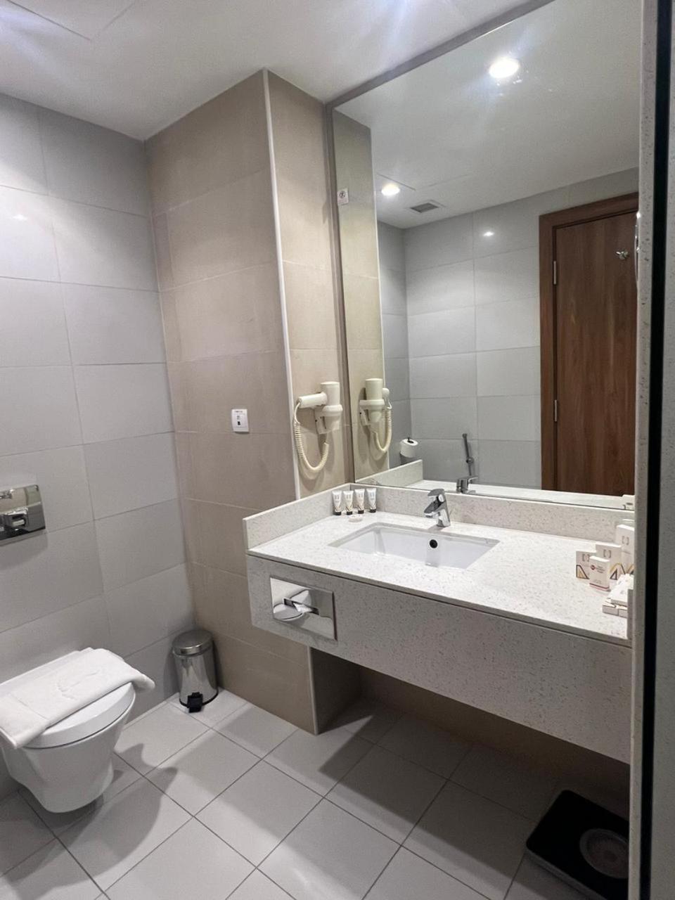 เบสต์ เวสเทิร์น พลัส บูไรดะฮ์ Hotel บูเรดาห์ ภายนอก รูปภาพ